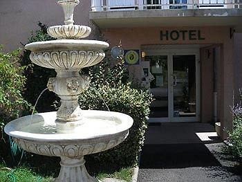 Hotel Le Pairoux Volvic Exterior foto