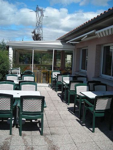 Hotel Le Pairoux Volvic Exterior foto